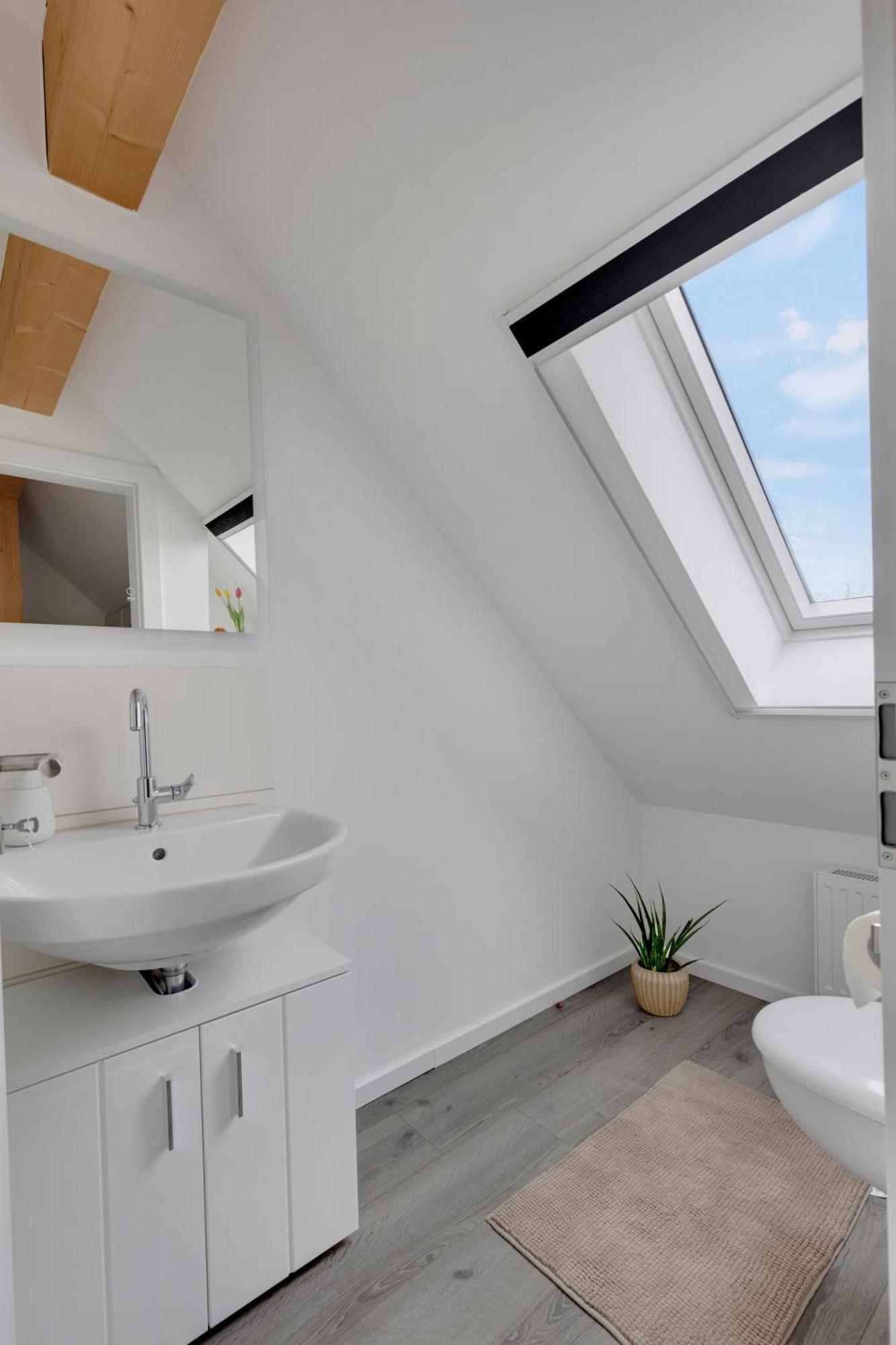Seezeit, Ferienhaus Bis Zu 6 Personen, 500 Meter Zum Wasser, Mit Garten Hüde Exterior foto